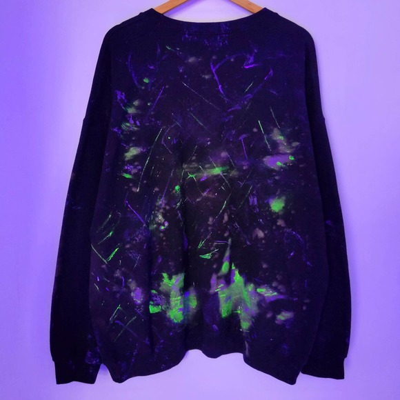 Stranger Things Upside Down Custom Painted Black Light Tie Dye Sweatshirt XXL - Picture 6 of 10